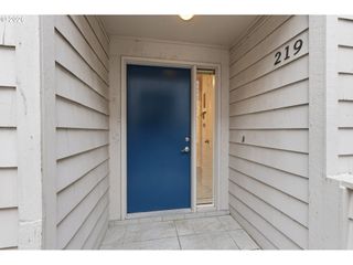 219 CERVANTES 219, Lake Oswego, OR 97035