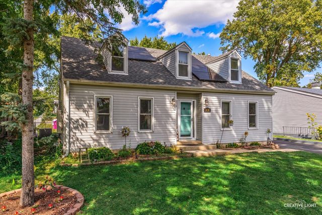 818 Menominee Drive, Lake In The Hills, IL 60156
