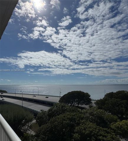 150 SE 25th Rd 8L, Miami, FL 33129