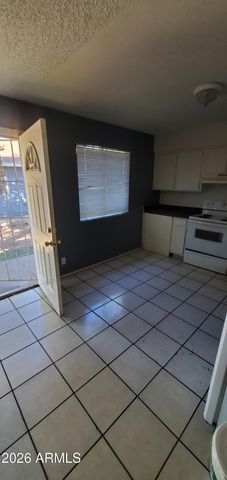 2957 E ATLANTA Avenue, Phoenix, AZ 85040