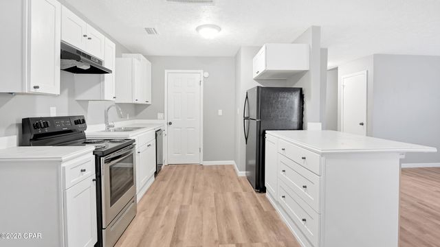 1028 Spring Avenue, Panama City, FL 32401