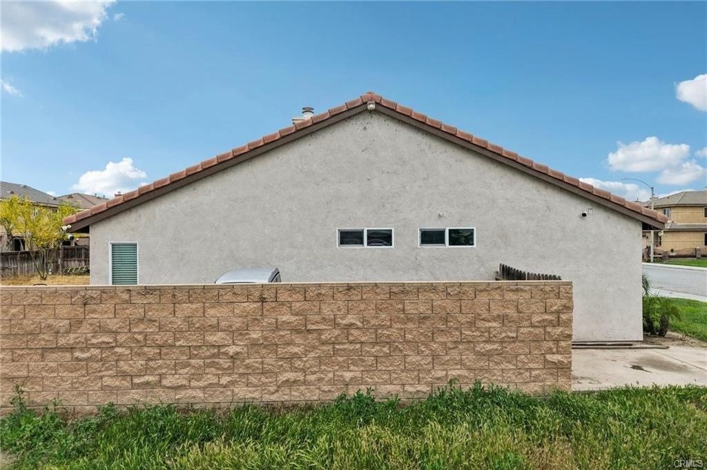 Image 3 of property listing at 477 La Boca, San Jacinto, CA 92582