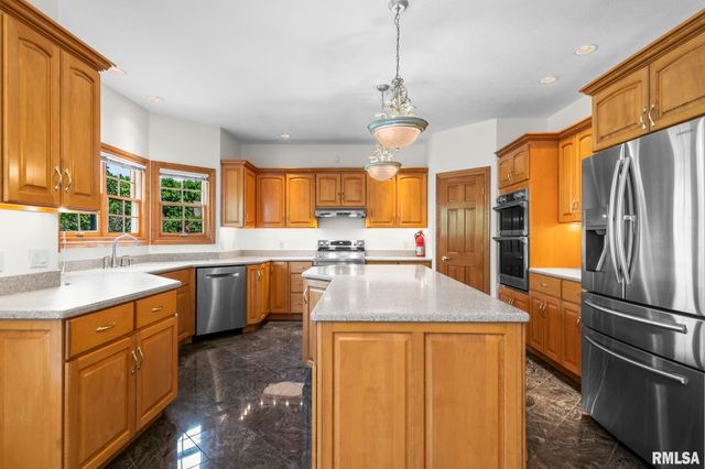4809 Bears Paw Court, Springfield, IL 62711