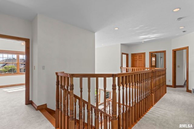 4809 Bears Paw Court, Springfield, IL 62711