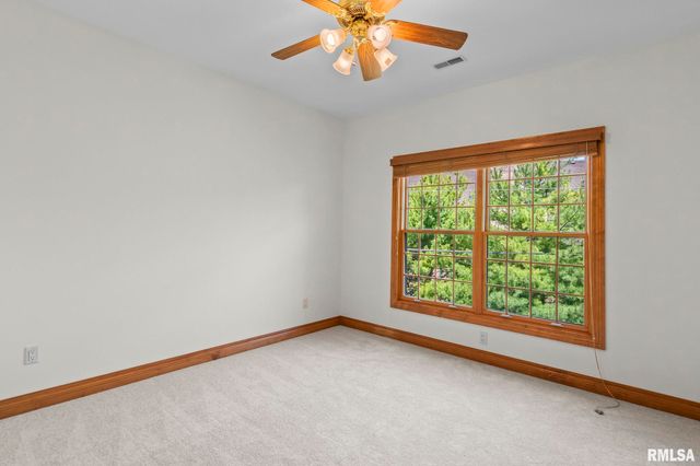4809 Bears Paw Court, Springfield, IL 62711
