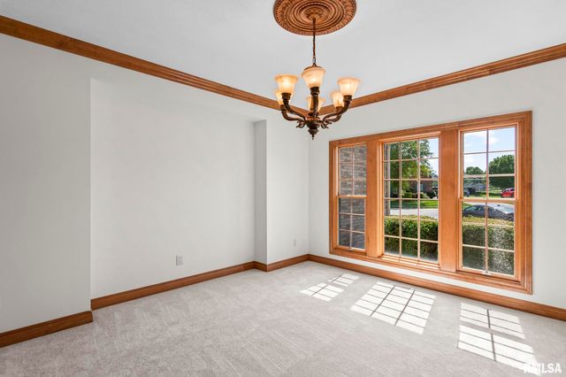 4809 Bears Paw Court, Springfield, IL 62711