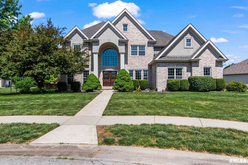 4809 Bears Paw Court, Springfield, IL 62711