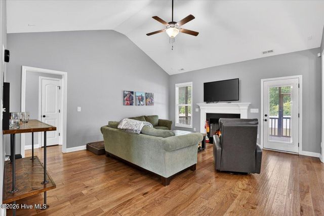 110 Barringer Drive, La Grange, NC 28551