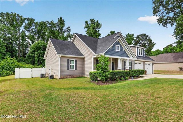 110 Barringer Drive, La Grange, NC 28551