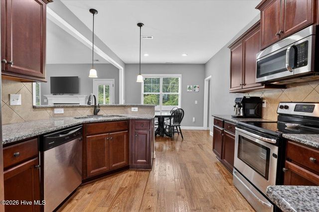 110 Barringer Drive, La Grange, NC 28551