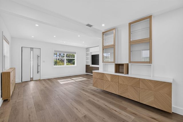 1309 N PALMWAY, Lake Worth Beach, FL 33460