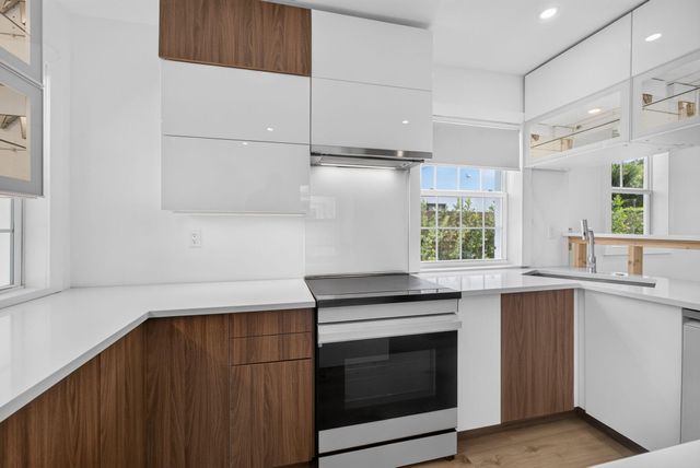 1309 N PALMWAY, Lake Worth Beach, FL 33460