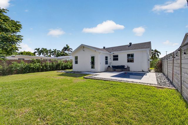 1309 N PALMWAY, Lake Worth Beach, FL 33460