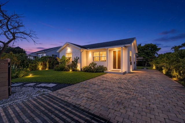 1309 N PALMWAY, Lake Worth Beach, FL 33460