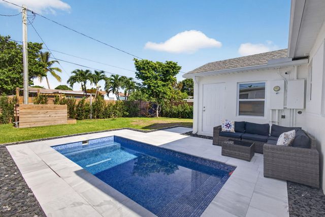 1309 N PALMWAY, Lake Worth Beach, FL 33460