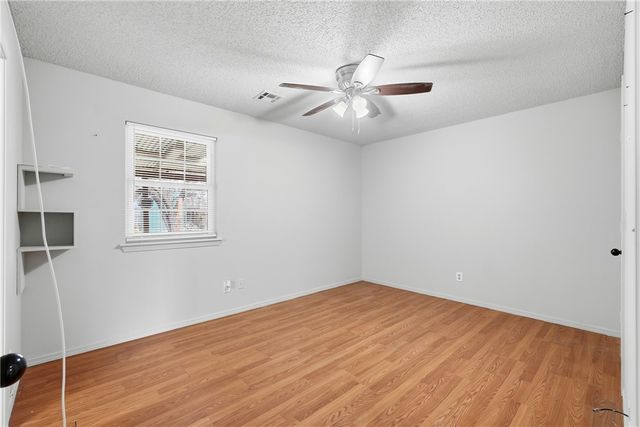 2309 W Meadow Lane, Rogers, AR 72756