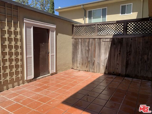 11138 Aqua Vista Street 60, North Hollywood, CA 91602