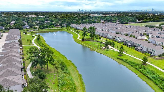 9822 Heritage Run Lane, Houston, TX 77080