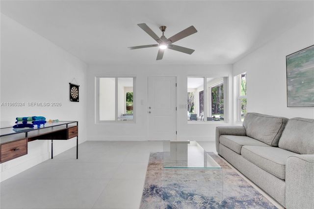 4053 SW 8th Street, Plantation, FL 33317