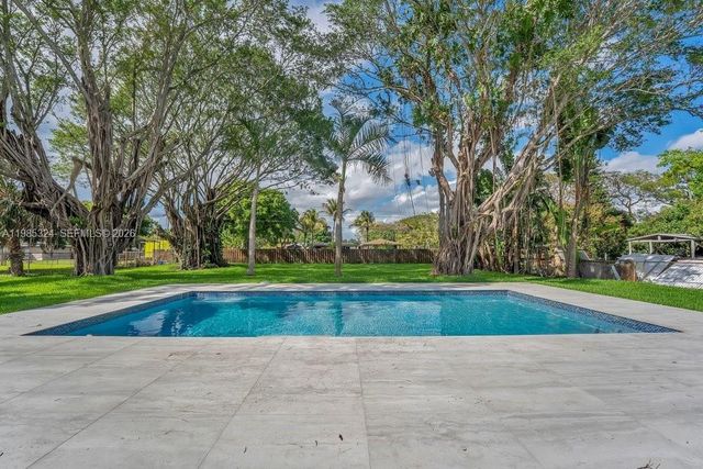 4053 SW 8th Street, Plantation, FL 33317