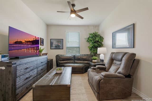 4610 Honeydew Rdg, San Antonio, TX 78253