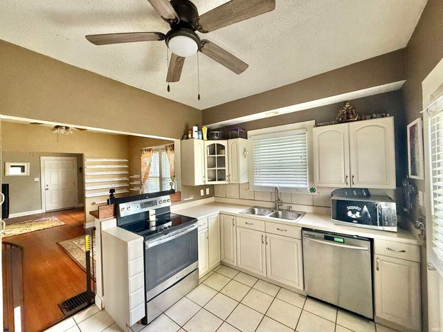 413 E Olmstead Avenue, Evansville, IN 47711