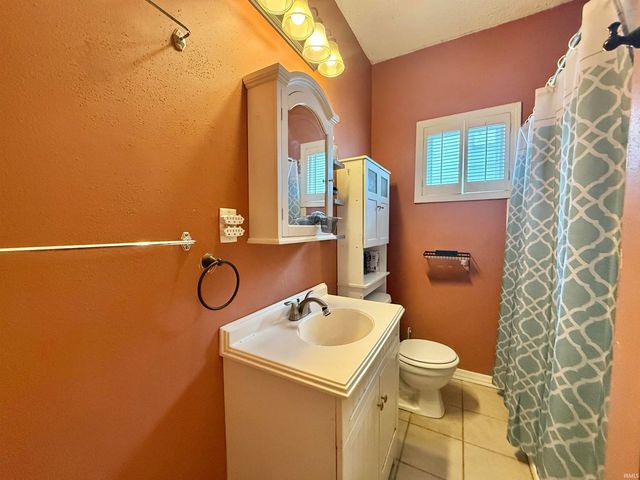 413 E Olmstead Avenue, Evansville, IN 47711