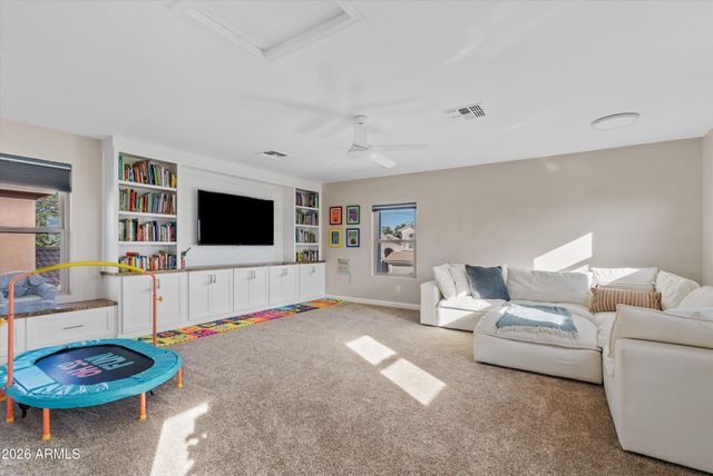 1693 E JADE Place, Chandler, AZ 85286