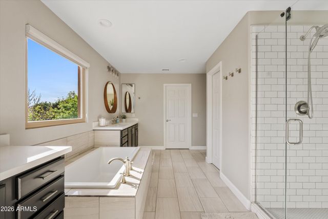 1693 E JADE Place, Chandler, AZ 85286