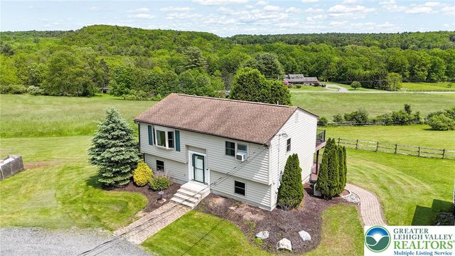 924 Hell Hollow Road, Polk Twp, PA 18058