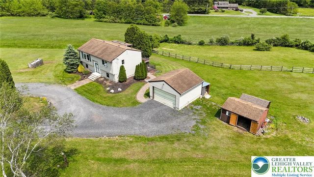 924 Hell Hollow Road, Polk Twp, PA 18058