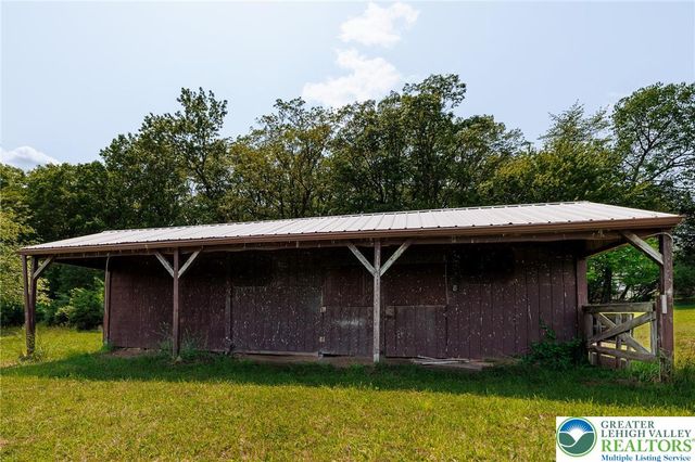 924 Hell Hollow Road, Polk Twp, PA 18058