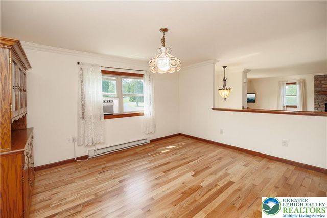 924 Hell Hollow Road, Polk Twp, PA 18058