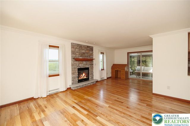 924 Hell Hollow Road, Polk Twp, PA 18058