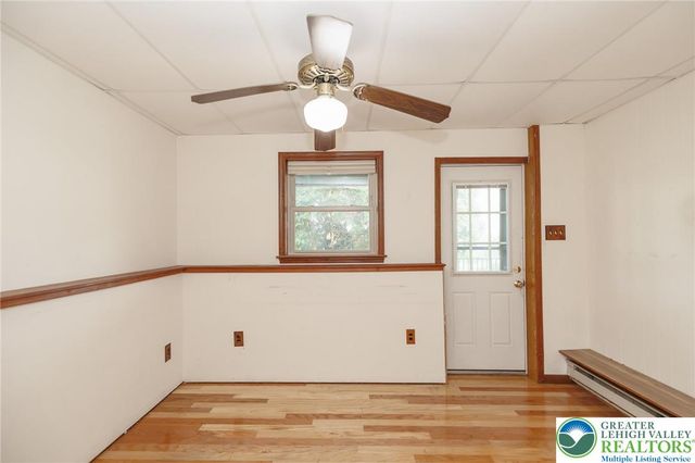 924 Hell Hollow Road, Polk Twp, PA 18058