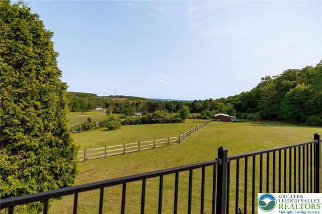 924 Hell Hollow Road, Polk Twp, PA 18058