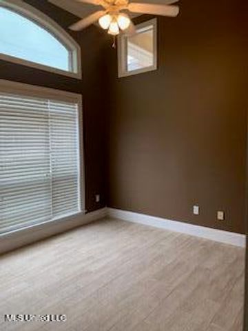 1450 Tara Lane, Terry, MS 39170