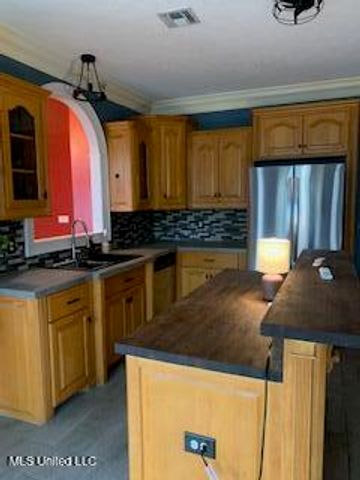 1450 Tara Lane, Terry, MS 39170