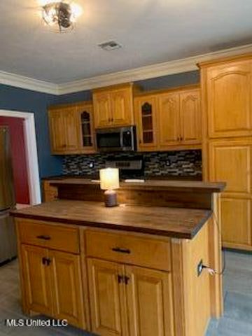 1450 Tara Lane, Terry, MS 39170