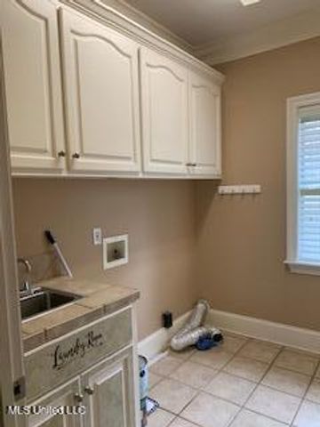 1450 Tara Lane, Terry, MS 39170