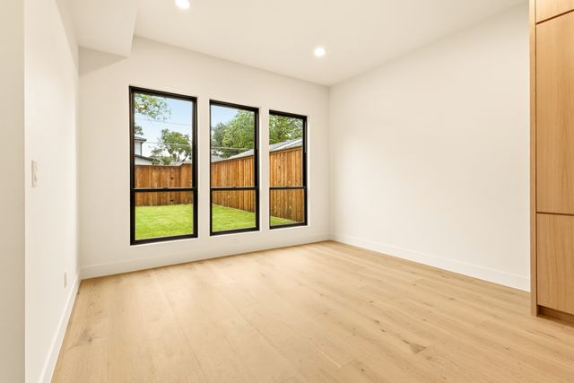 3715 Park Lane, Dallas, TX 75220