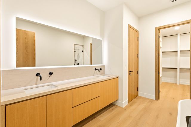 3715 Park Lane, Dallas, TX 75220
