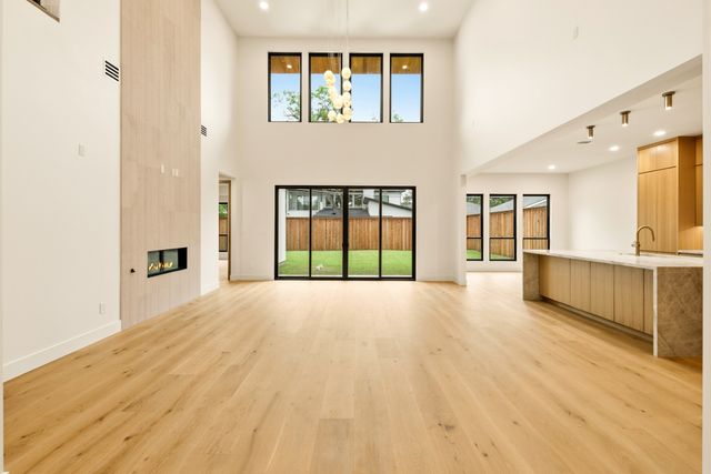 3715 Park Lane, Dallas, TX 75220