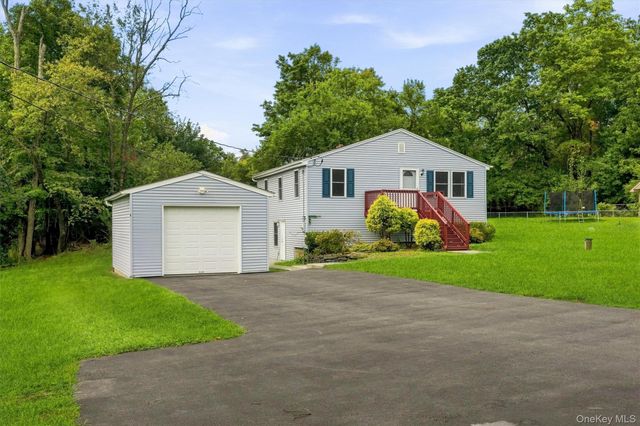 11 Strack Road, Goshen, NY 10924