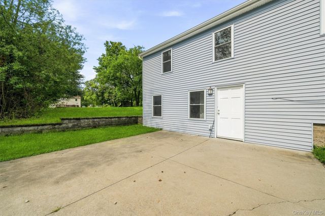 11 Strack Road, Goshen, NY 10924
