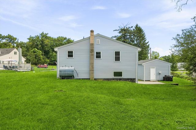 11 Strack Road, Goshen, NY 10924