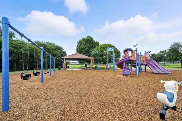 715 Rockcrossing Lane, Allen, TX 75002