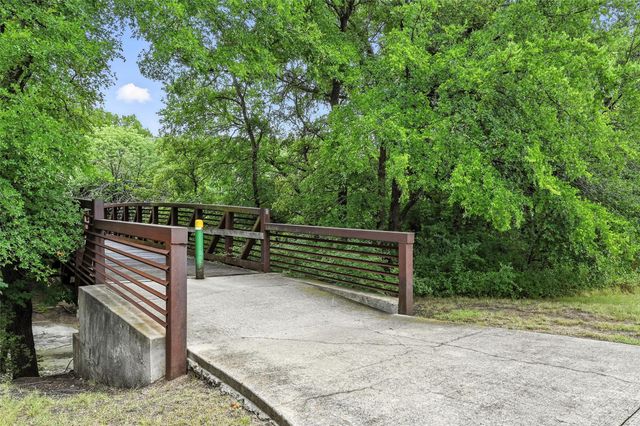 715 Rockcrossing Lane, Allen, TX 75002