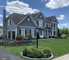 4217 HORSESHOE WAY, Chalfont, PA 18914