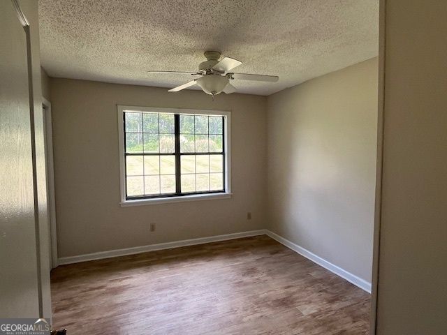 12444 N Highway 301, Glennville, GA 30427